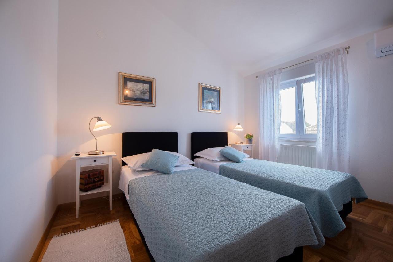 Spacious Chic Residence 扎达尔 外观 照片