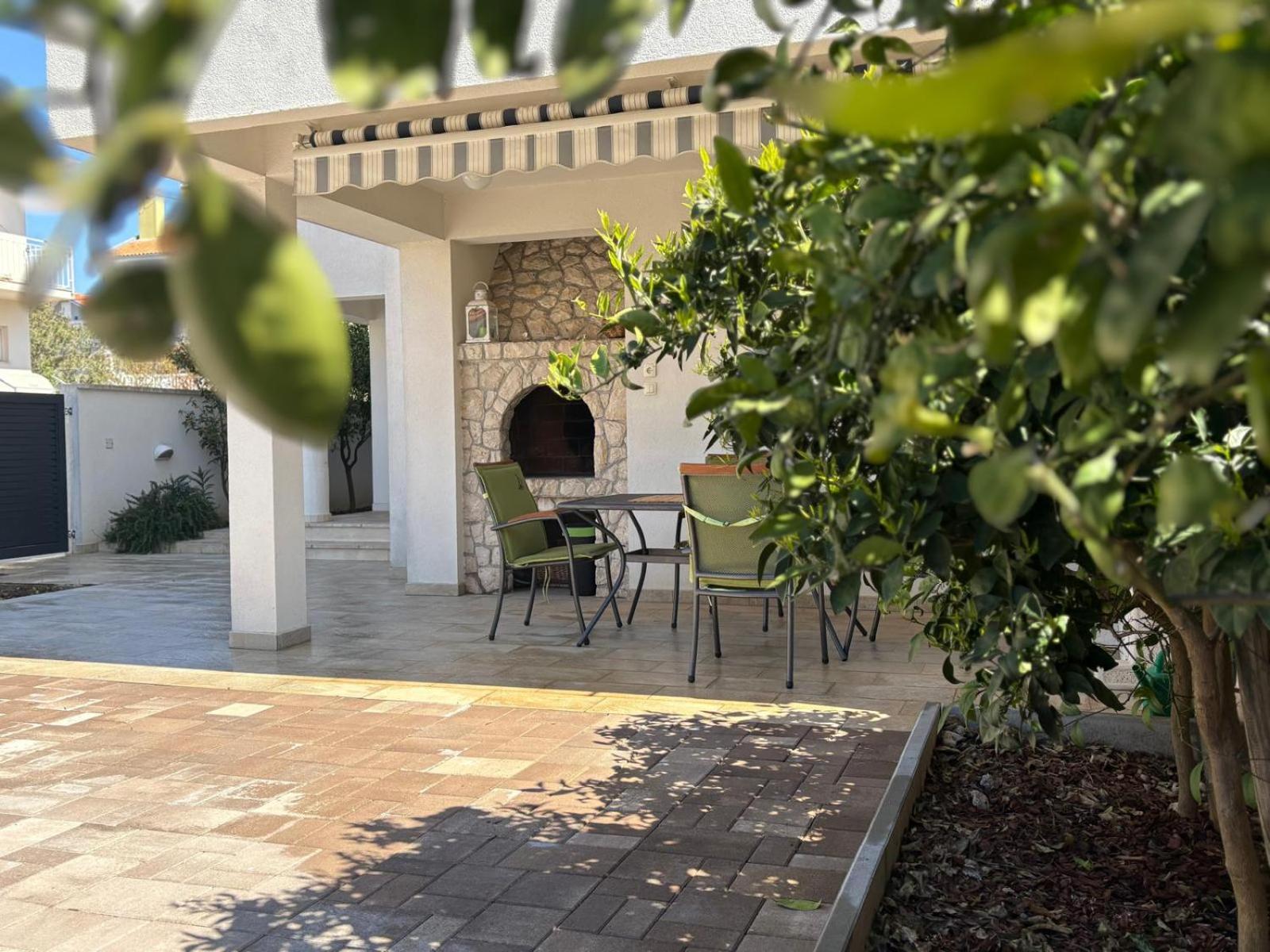 Spacious Chic Residence 扎达尔 外观 照片